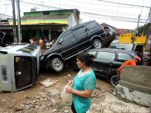 Begini Amukan 3 Sungai Cileungsi-Cikeas-Bekasi Sapu PGP-Kemang Pratama Begini Amukan 3 Sungai Cileungsi-Cikeas-Bekasi Sapu PGP-Kemang Pratama