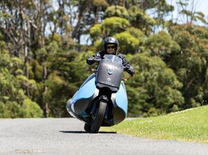 Motor Amfibi yang Takkan Tenggelam Diserang Banjir