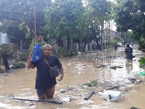 PNS yang Kena Banjir Bisa Cuti Sampai Sebulan
