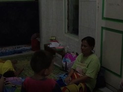 Menengok Posko Banjir dan Dapur Umum di Kemang Utara