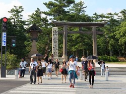 Tempat Favorit Para Jomblo di Jepang Berdoa Minta Pasangan
