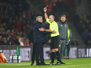 Ada-ada Saja, Mourinho Dikartu Kuning karena Intip Taktik Lawan Ada-ada Saja, Mourinho Dikartu Kuning karena Intip Taktik Lawan
