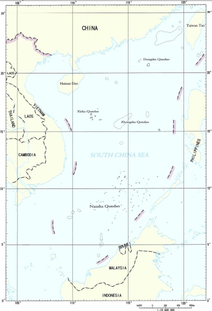 Foto: Nine Dash Line atau 9 Garis Putus-putus yang diklaim China, menabrak Natuna milik RI. (Komunikasi China ke PBB 7 Mei 2009/www.un.org)