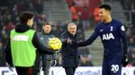 Tottenham Melempem di St. Marys Stadium