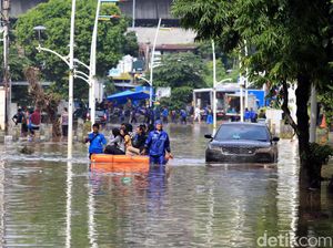 Puan soal Banjir Jabodetabek: Jangan Saling Lempar Tanggung Jawab