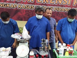 Polisi Ringkus 3 Tersangka Pestisida Palsu, 1 Perawat Puskesmas