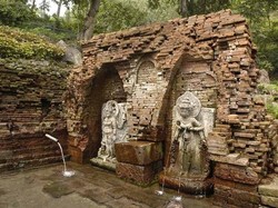 Solusi Raja Airlangga Atasi Banjir Era Abad Ke-11 Solusi Raja Airlangga Atasi Banjir Era Abad Ke-11