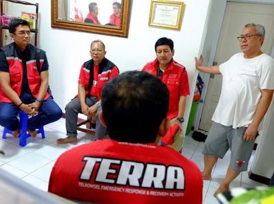 Pengecekan Jaringan Pascabanjir Telkomsel