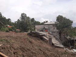 Puluhan Rumah di Sukajaya Bogor Rusak Diterjang Tanah Longsor