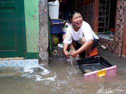 Pemprov Jelaskan Penyebab Banjir di Semanan Jakbar Baru Surut Usai Sepekan