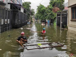 Mau Beli Rumah Bebas Banjir? Ini Tipsnya