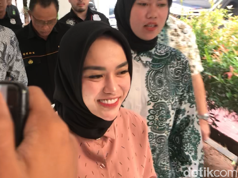 Postingan perdana Medina Zein usai kasus narkoba (Foto: Hanif Hawari/ Istimewa)