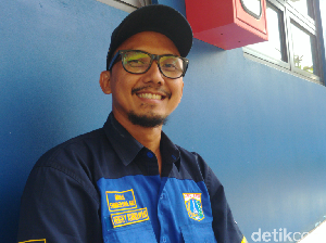 Operator Waduk Pluit Ceritakan Pertanyaan Jokowi Saat Mendadak Datang Operator Waduk Pluit Ceritakan Pertanyaan Jokowi Saat Mendadak Datang