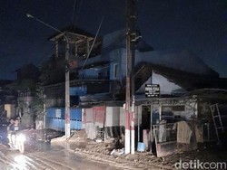 Banjir Surut, Listrik di Pondok Gede Permai Bekasi Masih Padam