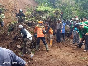 Tebing Longsor di Banjarnegara, Akses ke Dieng Dialihkan