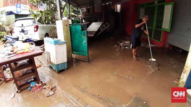 Anies: Tanggul Latuharhari Mulai Ada Rembesan Air
