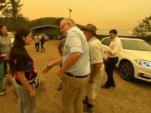 Akibat Kecewa, Korban Kebakaran Hutan Menyebut PM Australia Bodoh