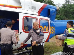 Percepat Waktu, Distribusi Bantuan Korban Longsor-Banjir Lebak Pakai Heli