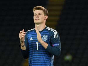 Resmi, Bayern Munich Kontrak Alexander Nubel Lima Tahun