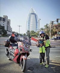 5 Fakta Menarik Ayah dan Anak Asal Jambi Naik Motor ke Tanah Suci