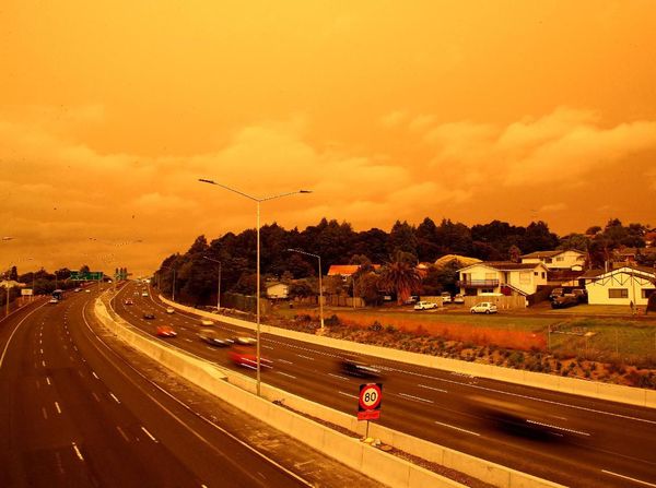 Potret Langit Selandia Baru yang Menguning Imbas Karhutla Australia