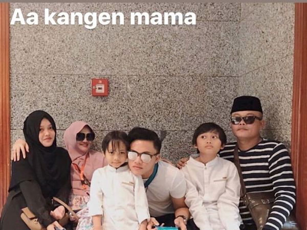 Aa Kangen Mama! Jeritan Rizky Febian Usai Lina Meninggal Dunia