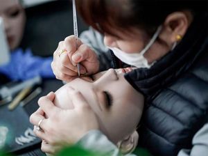 Sejarah Pembuat Boneka Seks yang Kini Jadi Bisnis Cuan