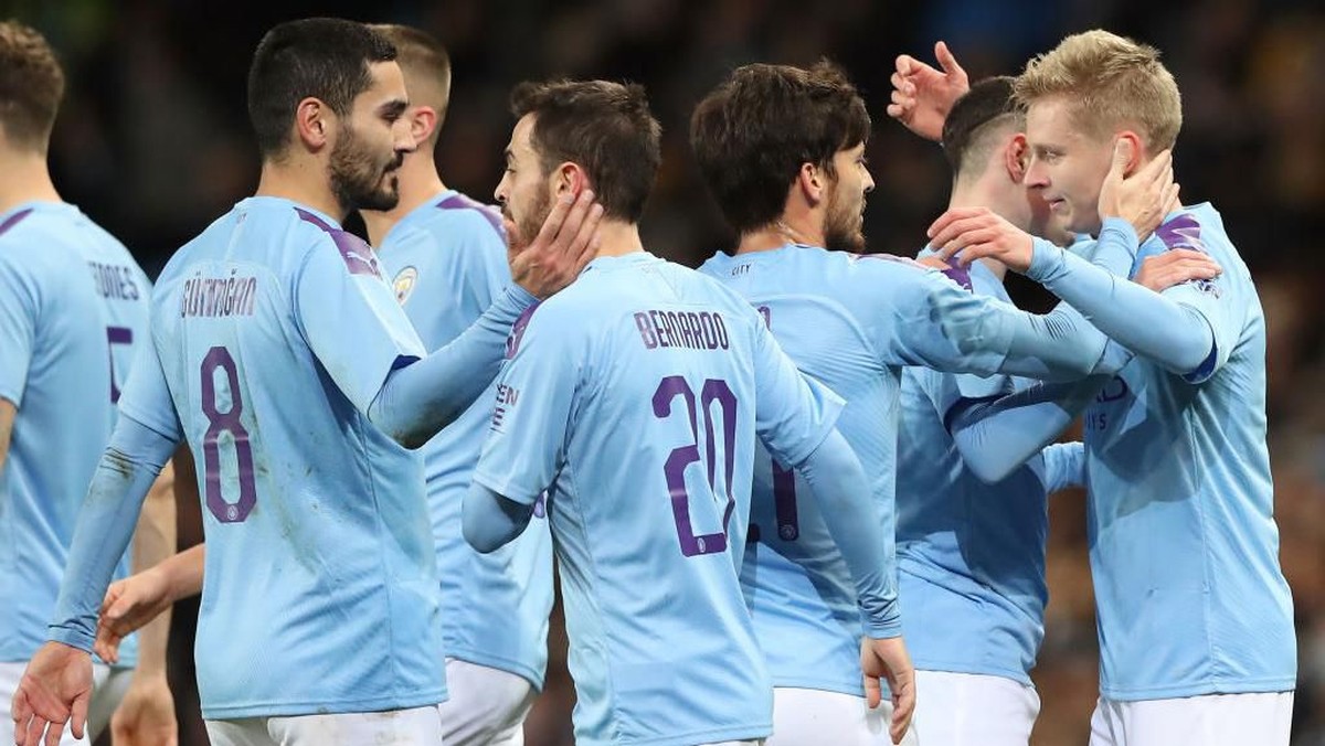 Para pemain Manchester City merayakan gol ke gawang Port Vale. Foto: Alex Livesey/Getty Images