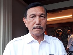 Curhat Luhut, Pernah Dikritik Jokowi Habis-habisan Soal Sampah