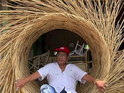 Kala Hotman Paris Main Ayunan Ekstrim yang Hits di Bali