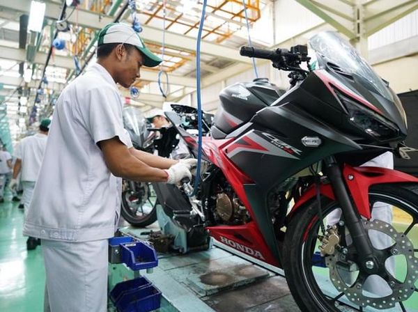 Honda CBR150R Ganti Baju