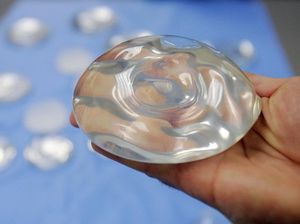 Ternyata Begini Nasib Implan Payudara pada Orang yang Meninggal, Ikut Dikubur? Ternyata Begini Nasib Implan Payudara pada Orang yang Meninggal, Ikut Dikubur?