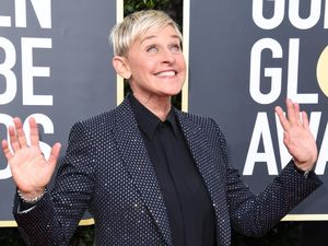 Ellen DeGeneres Akui Ada Pelanggaran hingga Pelecehan Seksual di Perusahaannya Ellen DeGeneres Akui Ada Pelanggaran hingga Pelecehan Seksual di Perusahaannya