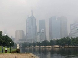 Kualitas Udara di Melbourne dan Geelong Memburuk Akibat Asap Kebakaran