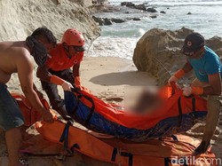 Sesosok Mayat Pria Ditemukan di Pantai Desa Widoro Pacitan