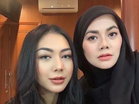 Sarita Pernah Menikah Siri dengan Bule Jerman Sebelum Nikahi Faisal Haris