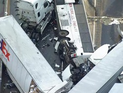 Kecelakaan Bus-Trailer di Pennsylvania, 5 Orang Tewas dan Puluhan Terluka
