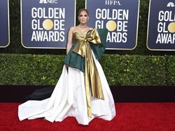 Berpita Besar, Gaun Jennifer Lopez di Golden Globes Jadi Candaan Netizen