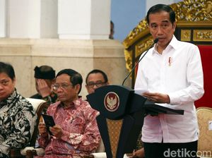 Momen Jokowi Buka Sidang Kabinet Paripurna Perdana 2020 Momen Jokowi Buka Sidang Kabinet Paripurna Perdana 2020