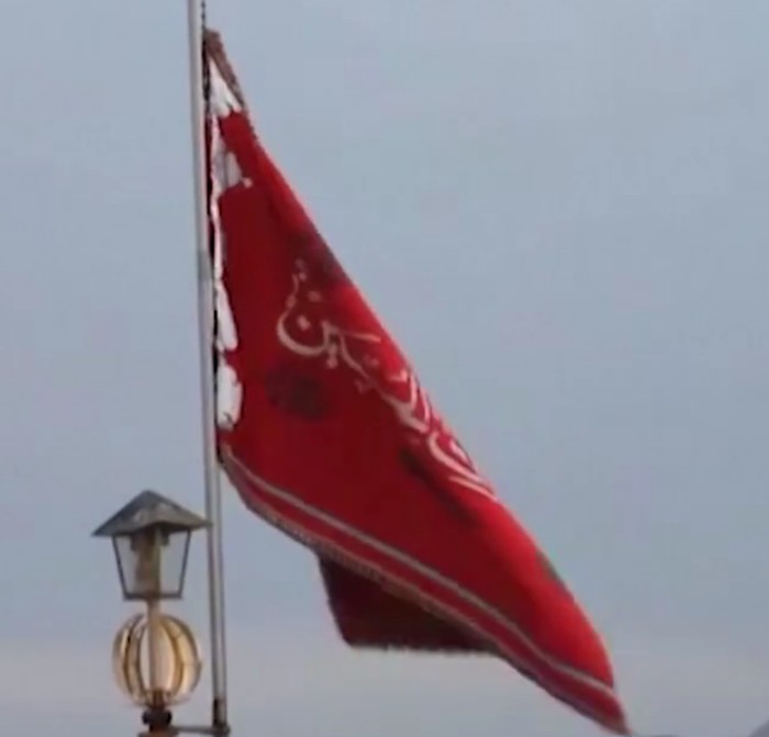 bendera merah iran bendera merah iran
