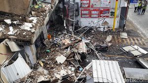 Begini Kondisi Ruko 4 Lantai yang Roboh di Slipi