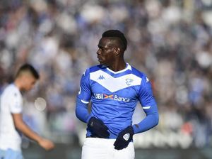 Duh, Mario Balotelli Ditolak Latihan Bareng Brescia Duh, Mario Balotelli Ditolak Latihan Bareng Brescia