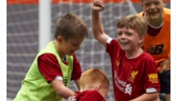 Meme Lucu Bocah Liverpool Kandaskan Everton