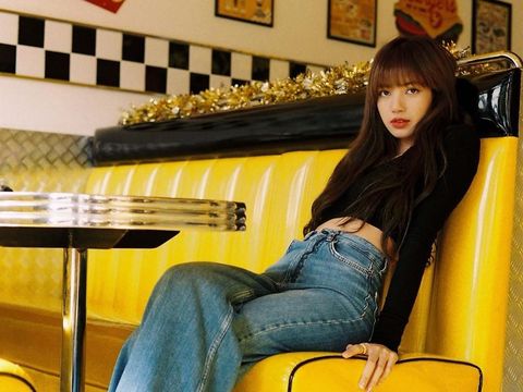Dianggap Lecehkan Lisa Blackpink, Pemilik Cafe di Bangkok Minta Maaf