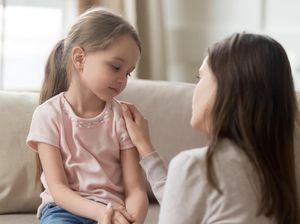 Saat Anak Tanya Kenapa Corona Tak Kunjung Selesai, Ini Saran Psikolog