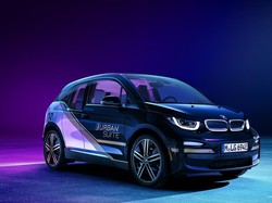 Mobil Ini Jadi Hotel Berjalan yang Kecil