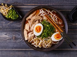 Sering Dikira Sama, Ramen dan Ramyeon Sebenarnya Beda