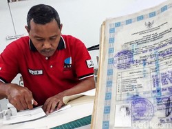 Ijazah hingga Akta Kelahiran Rusak Kena Banjir? Perbaiki di Sini