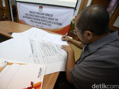 Simulasi Pengisian Formulir Hasil Penghitungan Suara Tingkat TPS