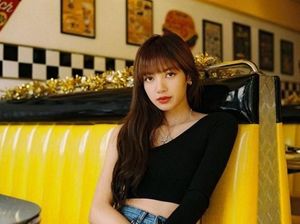 Jual Kursi Bekas Lisa BLACKPINK Duduk Seharga Rp 34 Juta, Kafe Ini Dikecam